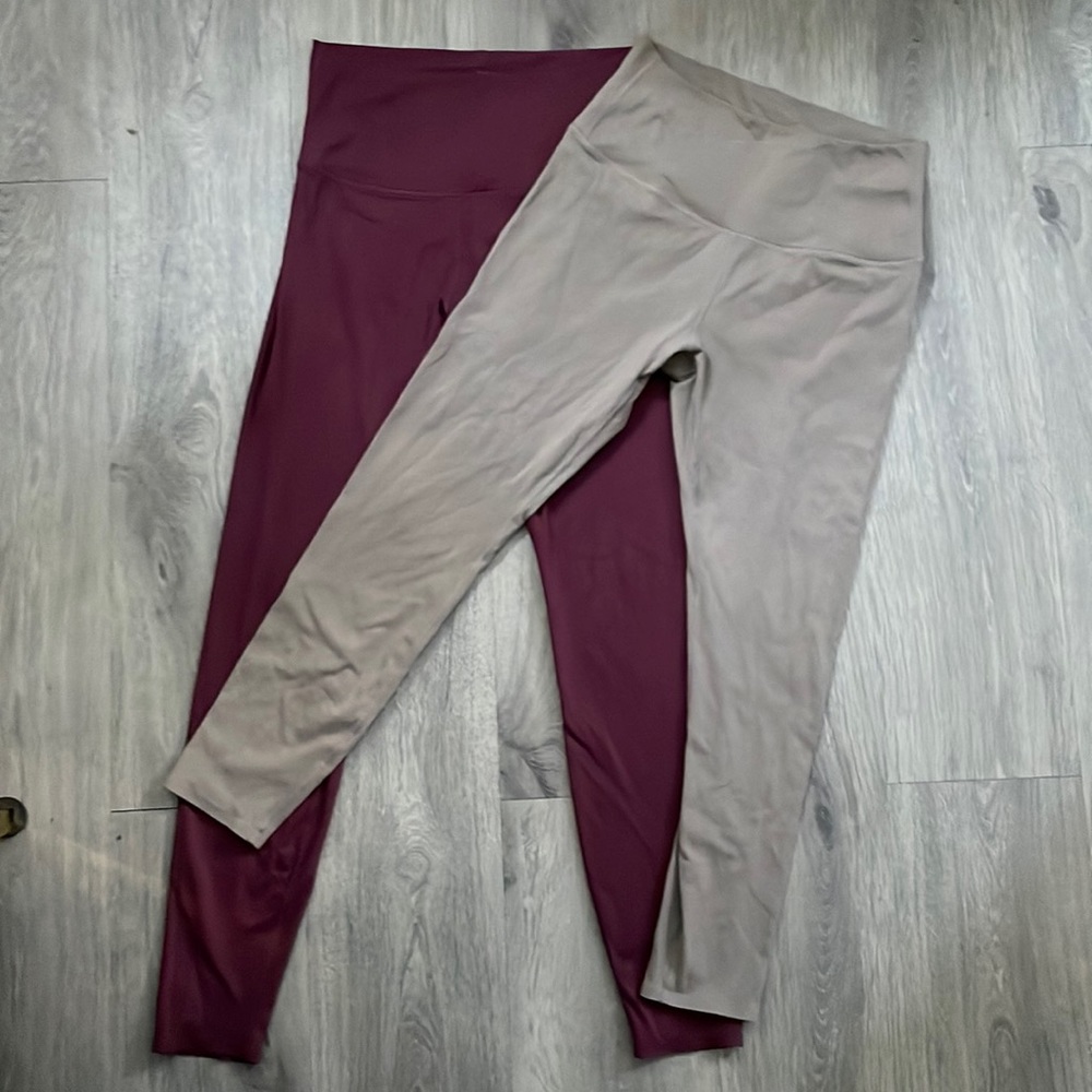 Bundle set of Tavi leggings